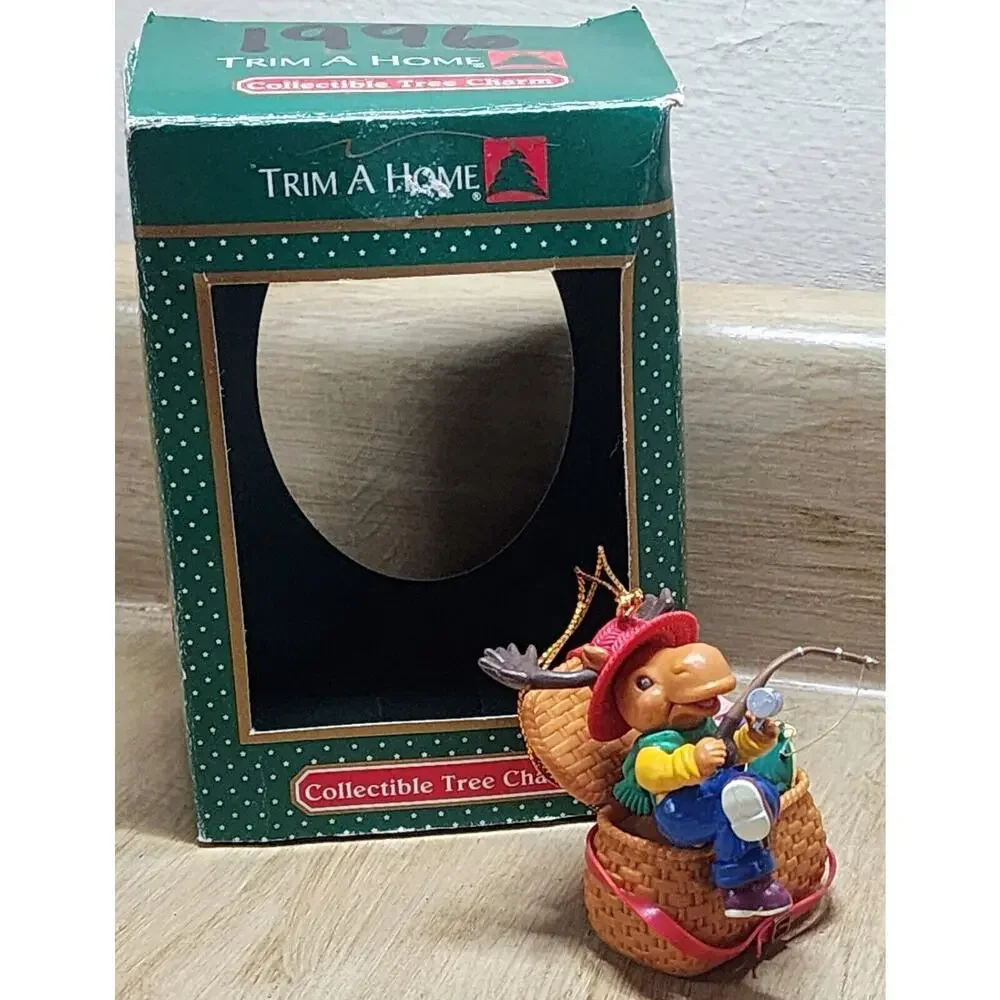Trim A Home Moose Fishing With Creel Fish Reel Christmas Ornament Lustre Fame 95